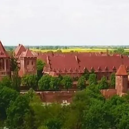 Piast Przy Zamku Hotel