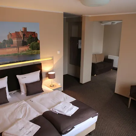 Piast Przy Zamku Hotel