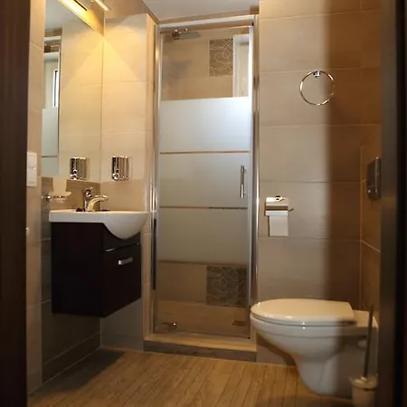 Hotel Piast Przy Zamku