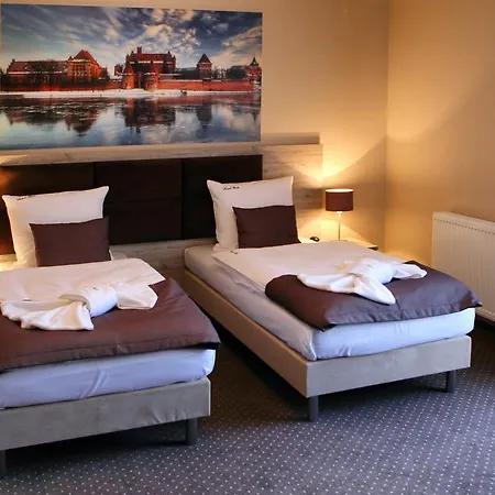 Hotel Piast Przy Zamku