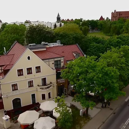Hotel Piast Przy Zamku 2*
