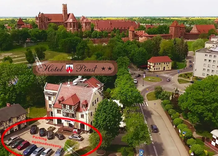 Szálloda Piast Przy Zamku 2*
